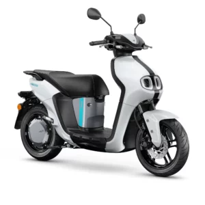 Yamaha NEO’s - Milky White