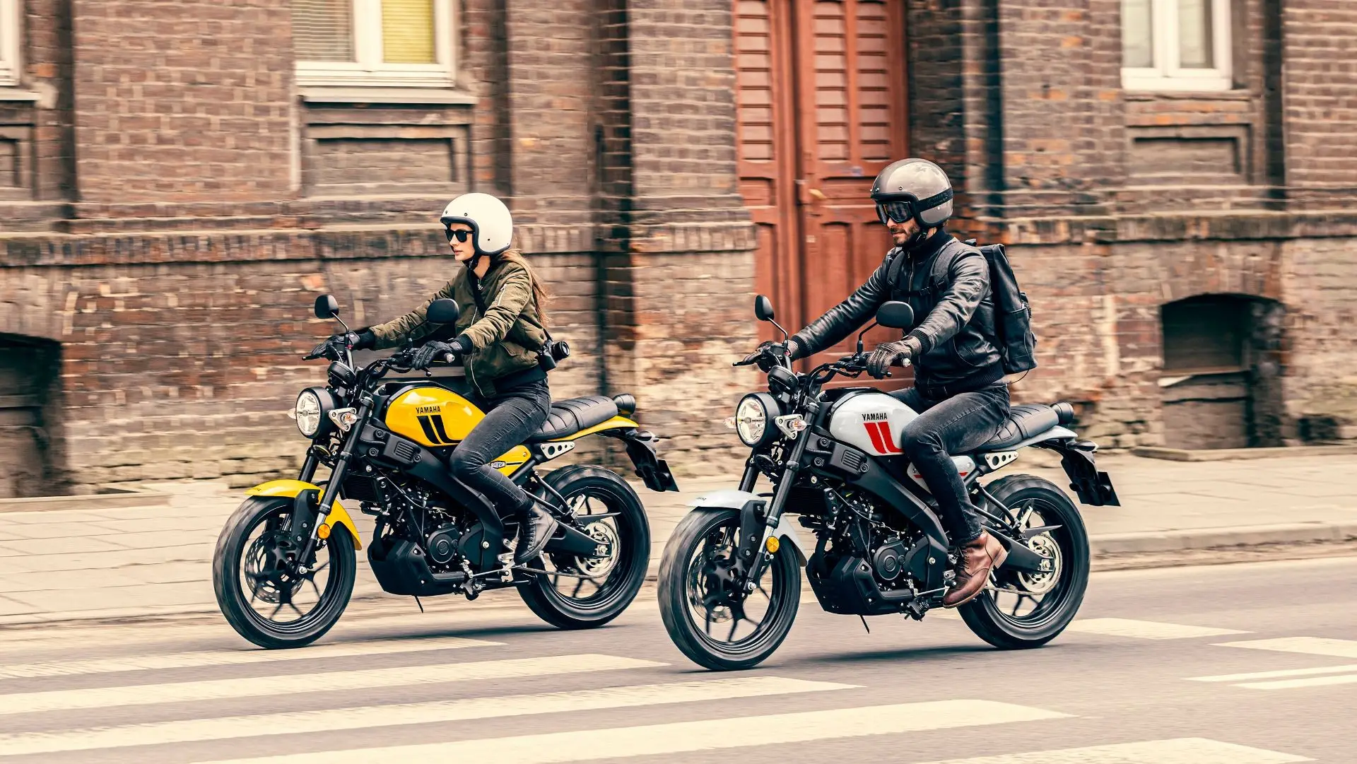 nieuwe-naam-en-nieuwe-kleuren-voor-yamahas-sport-heritage-line-up_m